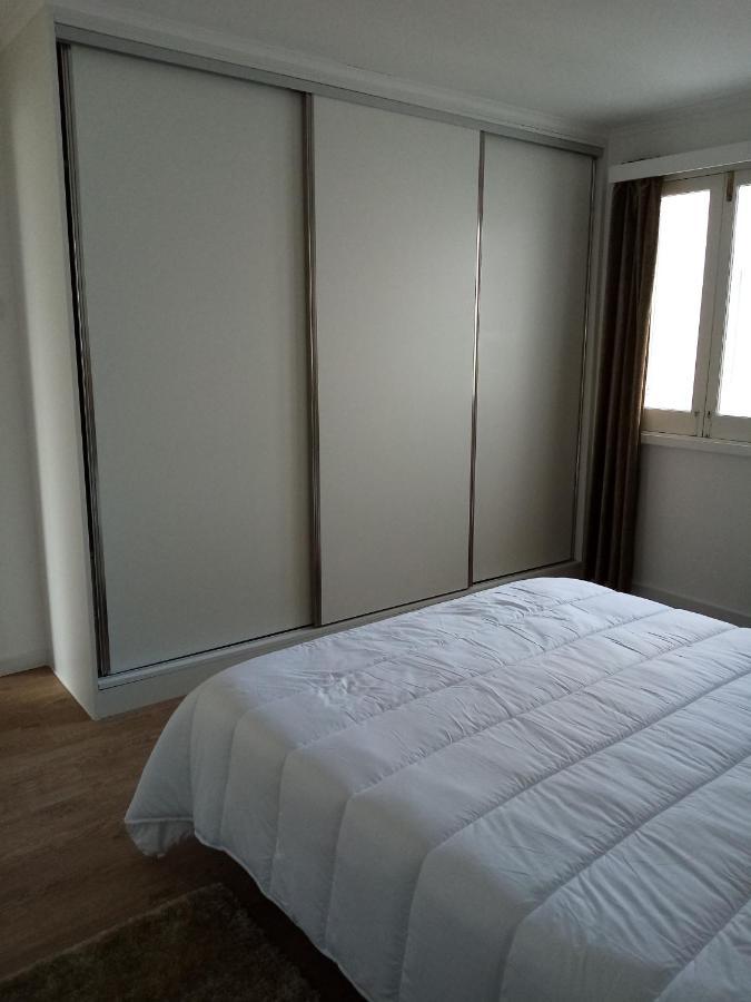 Upstairs Homestay Ponta Delgada (Sao Miguel)
