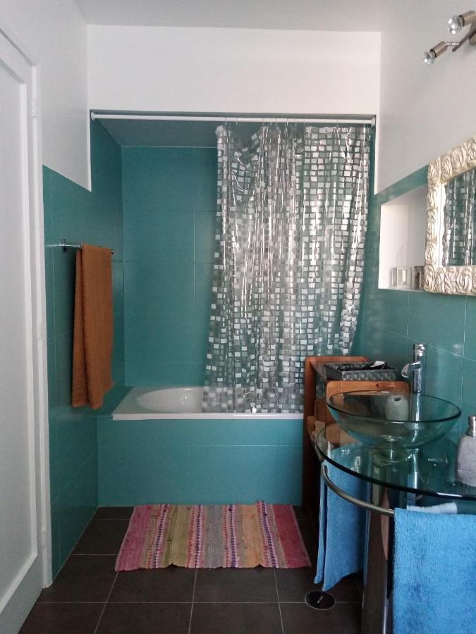 Upstairs Homestay Ponta Delgada (Sao Miguel)